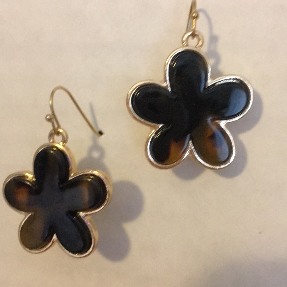 Tortoiseshell Flower Earrings
